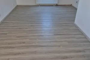 Miroslav Výmola - TEVY, realizace podlah.